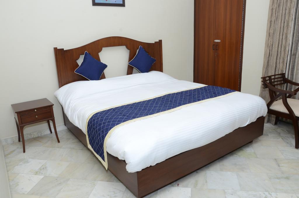 Namaste Apartments New Delhi Ruang foto