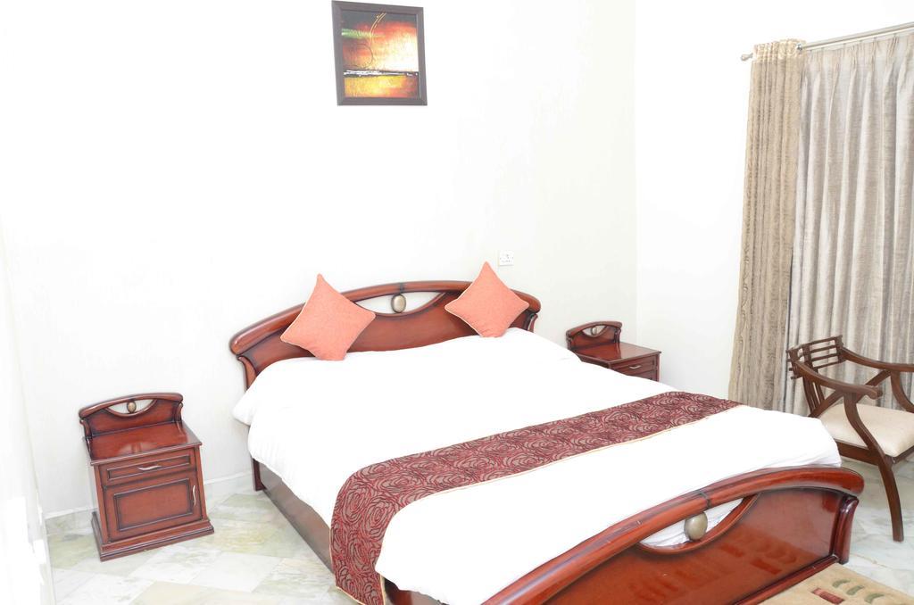 Namaste Apartments New Delhi Ruang foto