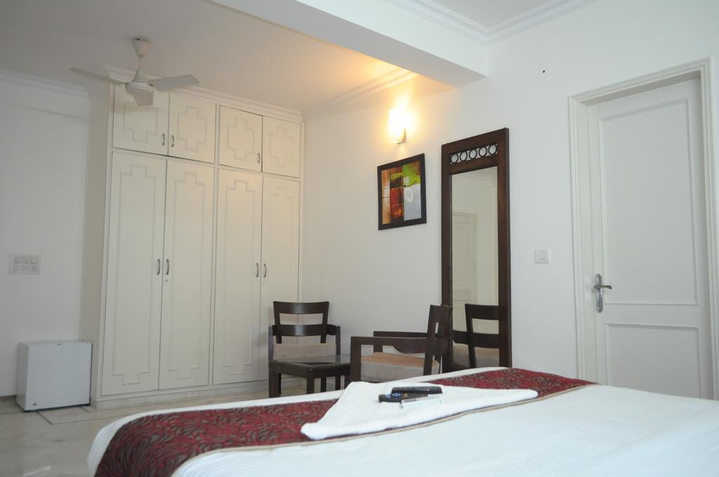Namaste Apartments New Delhi Bagian luar foto